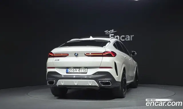 BMW X6 2022 3.0 автомат (гидро), миниатюра 4