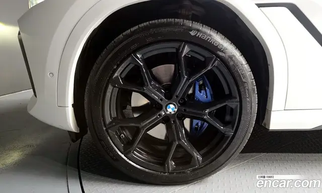 BMW X6 2022 3.0 автомат (гидро), миниатюра 5