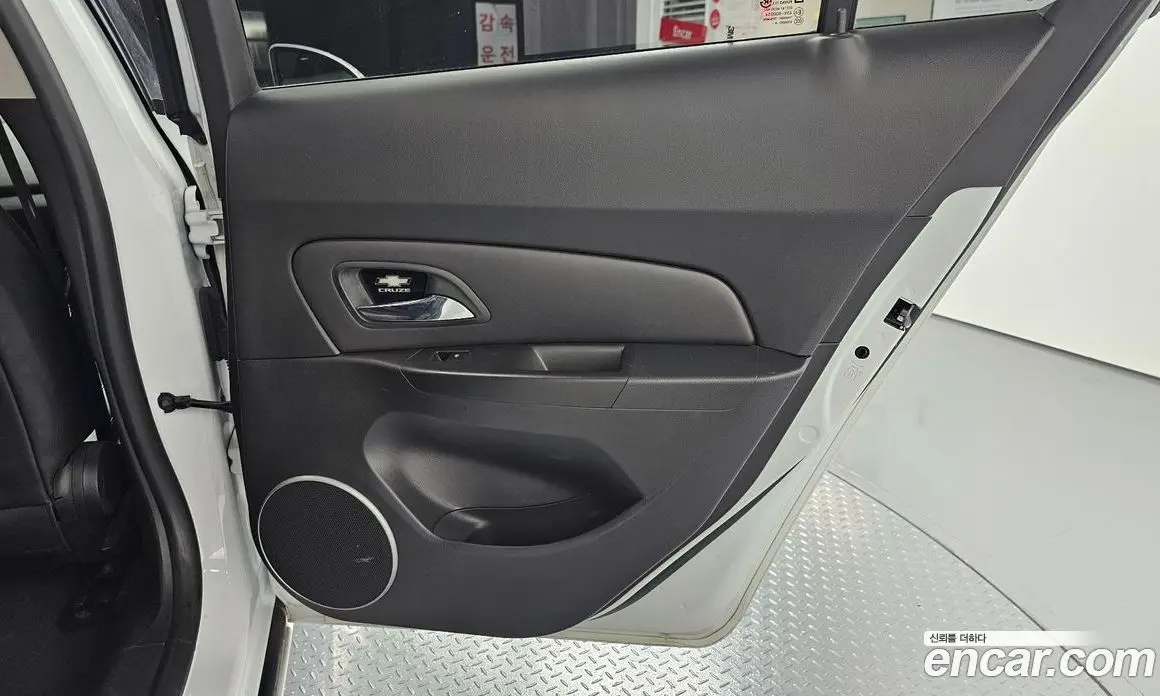 Chevrolet Cruze 2015 1.4 автомат (гидро), фото 14