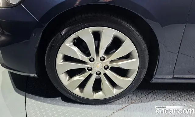 Chevrolet Malibu 2016 2.0 автомат (гидро), миниатюра 5