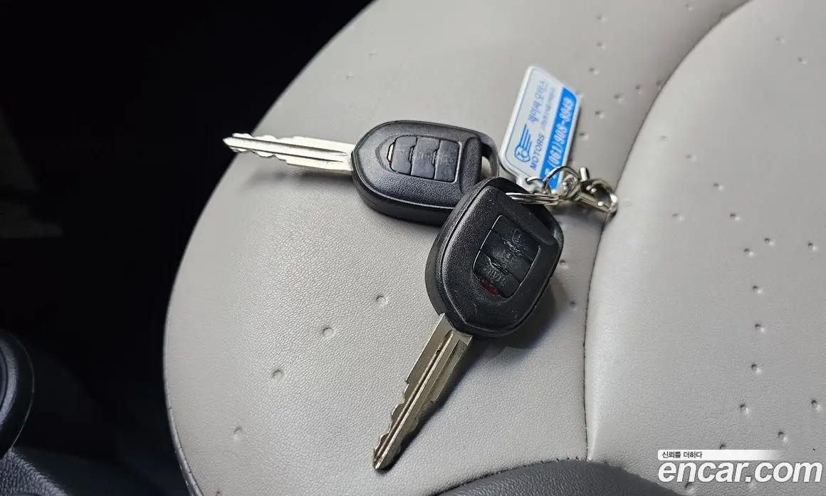 Chevrolet Spark 2011 1.0 автомат (гидро), фото 20