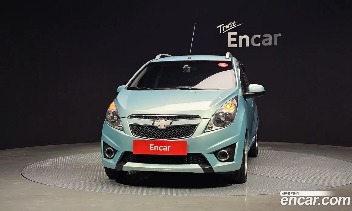 Chevrolet Spark 2011 1.0 автомат (гидро), фото 3