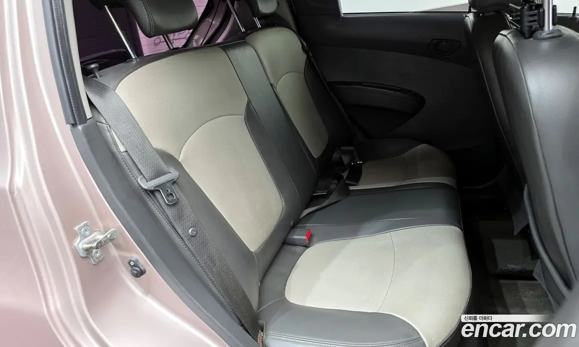 Chevrolet Spark 2012 1.0 автомат (гидро), фото 17 Chevrolet Spark 2012 1.0 автомат (гидро), фото 17