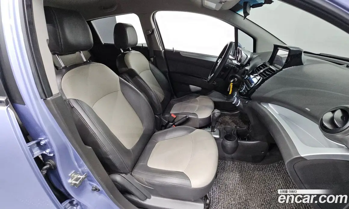 Chevrolet Spark 2014 1.0 автомат (гидро), фото 17 Chevrolet Spark 2014 1.0 автомат (гидро), фото 17