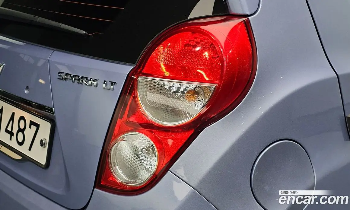 Chevrolet Spark 2014 1.0 автомат (гидро), фото 8 Chevrolet Spark 2014 1.0 автомат (гидро), фото 8