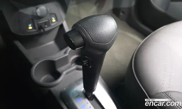 Chevrolet Spark 2014 1.0 автомат (гидро), миниатюра 11
