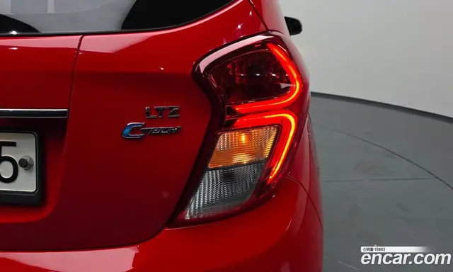 Chevrolet Spark 2016 1.0 автомат (гидро), миниатюра 9