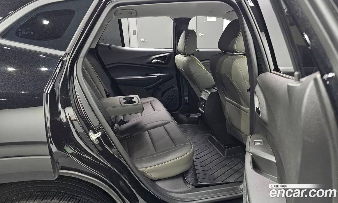Chevrolet Trax 2023 1.2 автомат (гидро), фото 17
