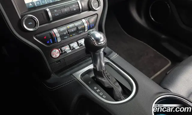 Ford Mustang 2018 2.3 автомат (гидро), миниатюра 12
