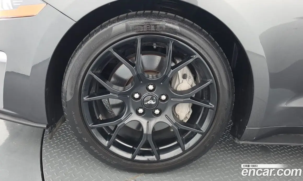 Ford Mustang 2018 2.3 автомат (гидро), фото 5 Ford Mustang 2018 2.3 автомат (гидро), фото 5