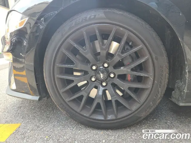 Ford Mustang 2022 5.0 автомат (гидро), миниатюра 5