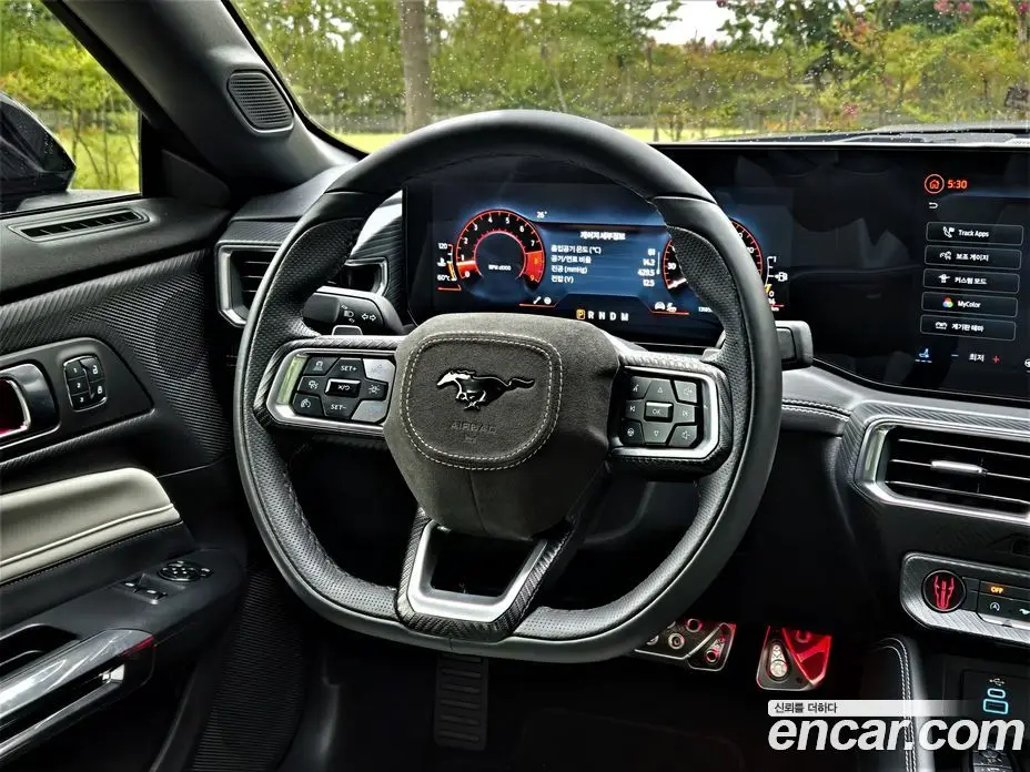 Ford Mustang 2025 5.0 автомат (гидро), фото 11