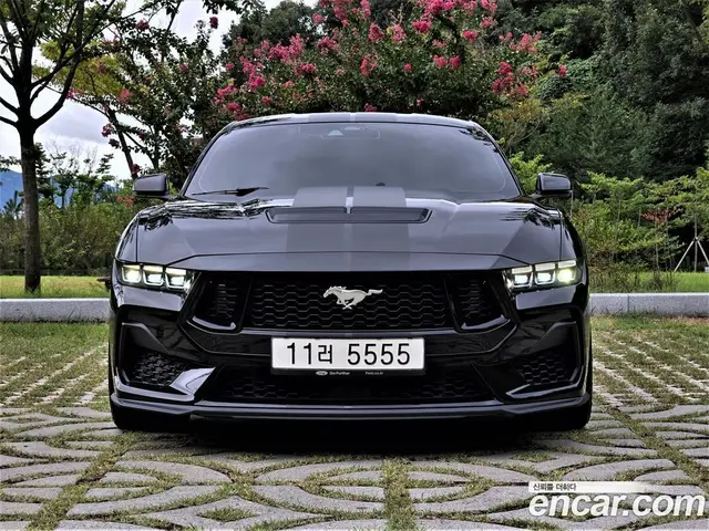 Ford Mustang 2025 5.0 автомат (гидро), миниатюра 3