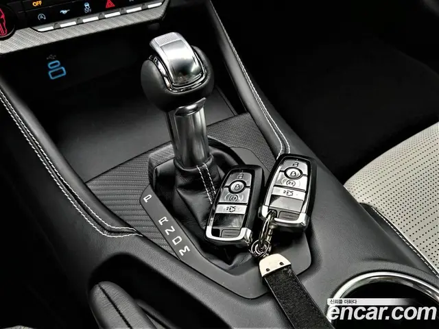 Ford Mustang 2025 5.0 автомат (гидро), миниатюра 9