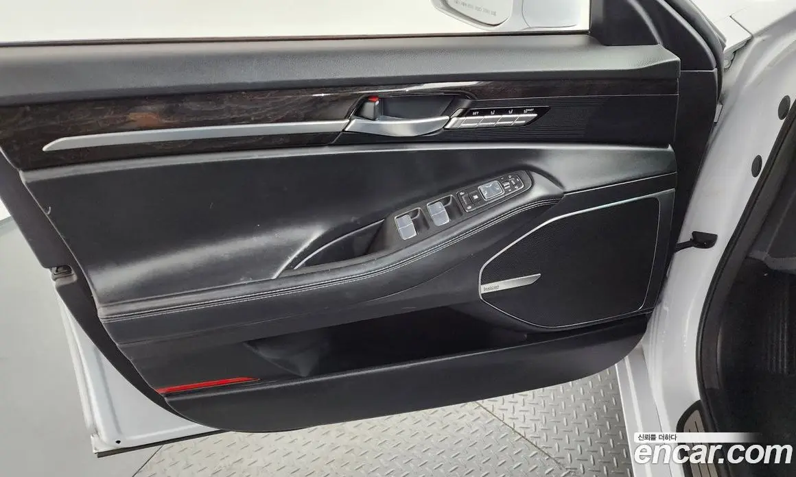 Genesis EQ900 2015 3.3 автомат (гидро), фото 12
