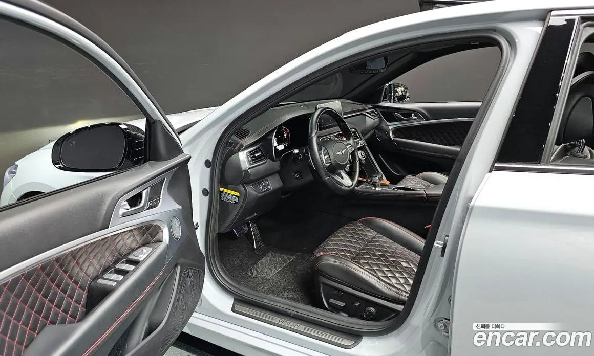 Genesis G70 2018 3.3 автомат (гидро), фото 13