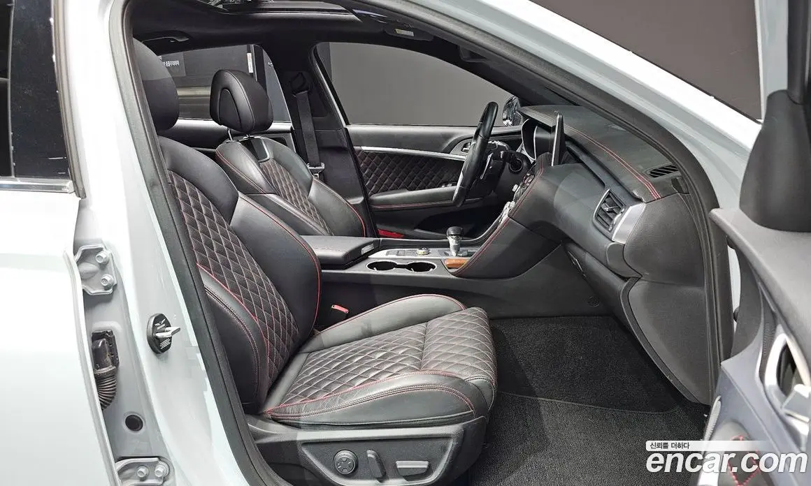 Genesis G70 2018 3.3 автомат (гидро), фото 18