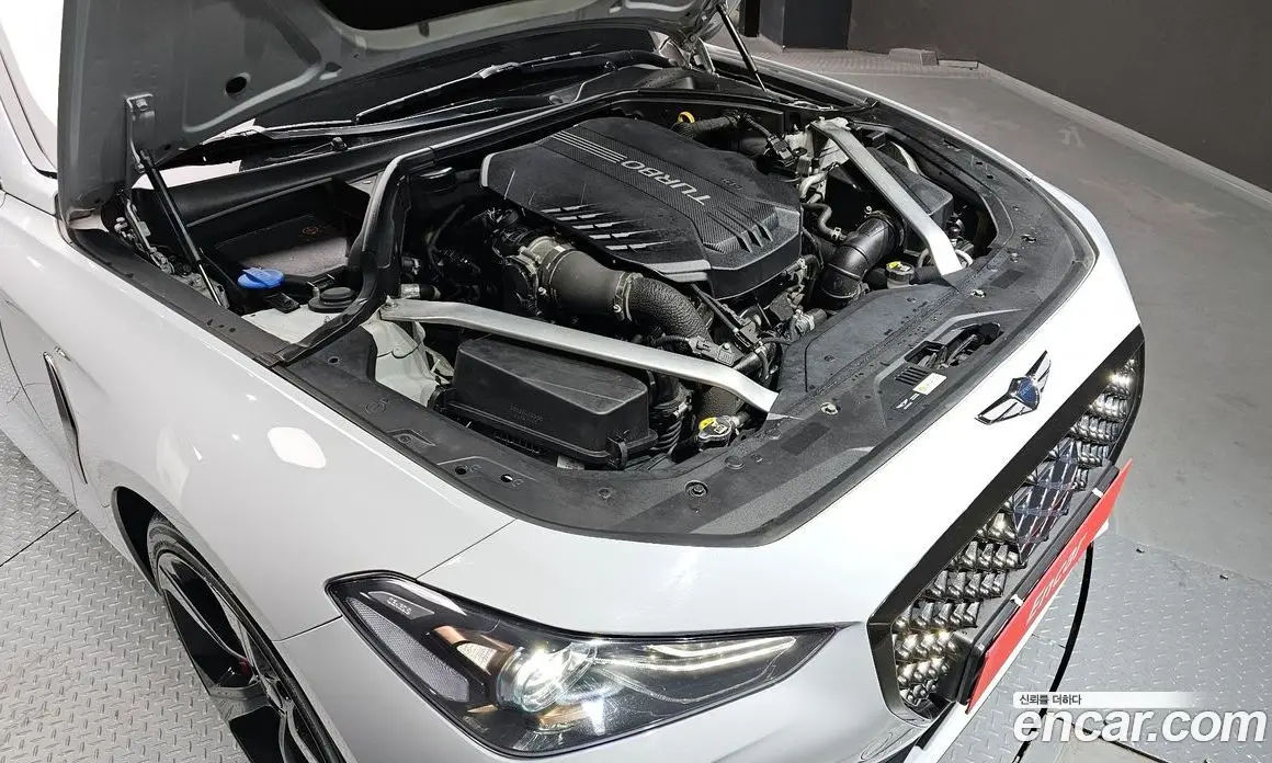 Genesis G70 2018 3.3 автомат (гидро), фото 6