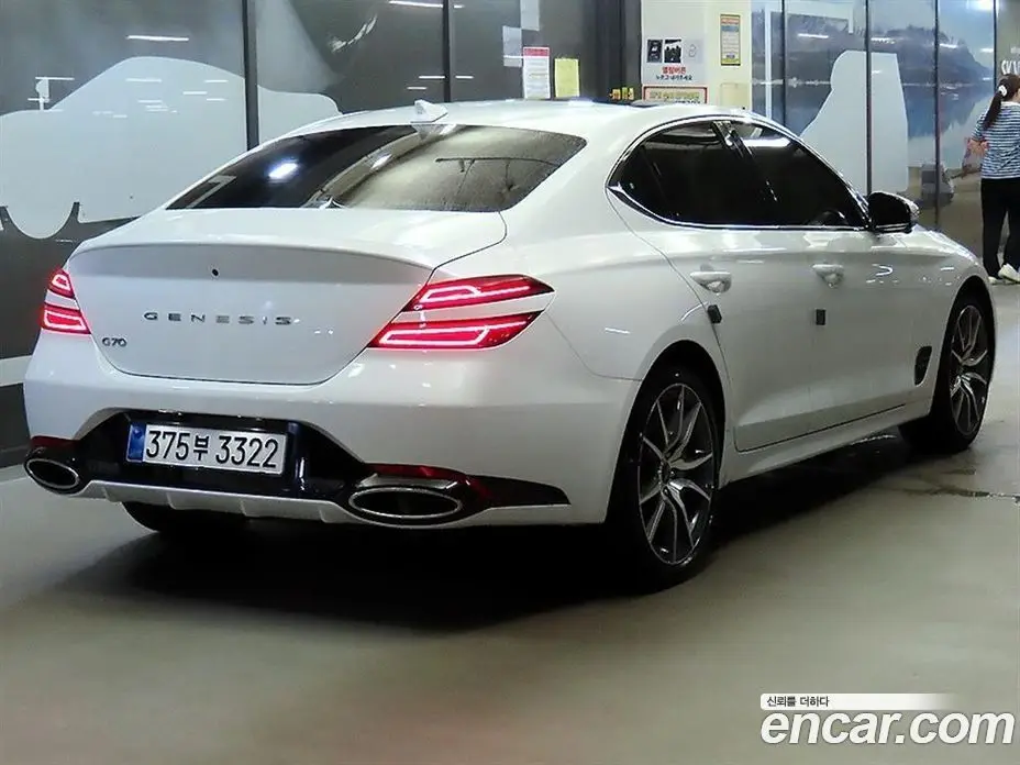 Genesis G70 2025 2.5 автомат (гидро), фото 4