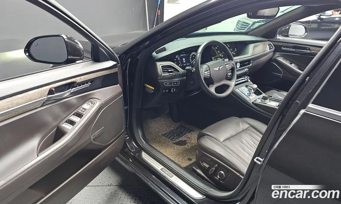 Genesis G90 2019 3.8 автомат (гидро), фото 13 Genesis G90 2019 3.8 автомат (гидро), фото 13