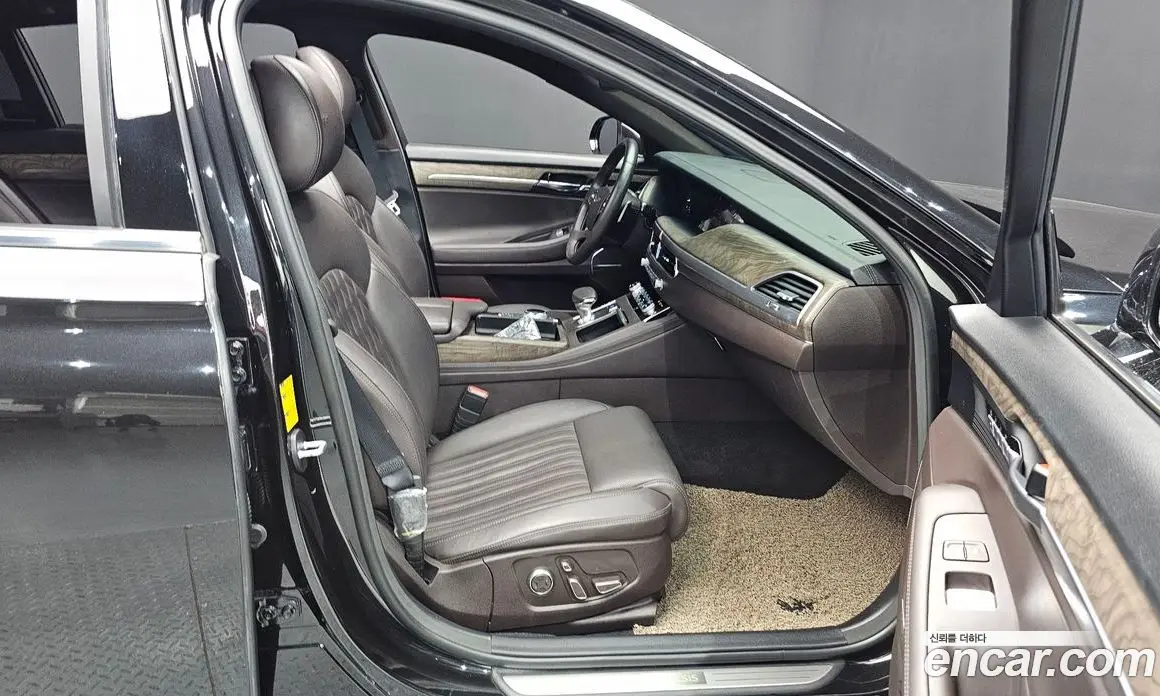 Genesis G90 2019 3.8 автомат (гидро), фото 16 Genesis G90 2019 3.8 автомат (гидро), фото 16