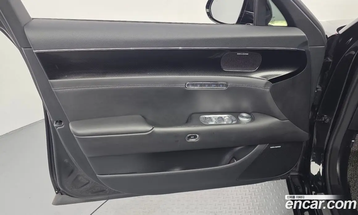 Genesis G90 2022 3.5 автомат (гидро), фото 14 Genesis G90 2022 3.5 автомат (гидро), фото 14
