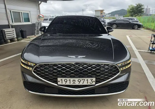 Genesis G90, 2022, 103 810 км