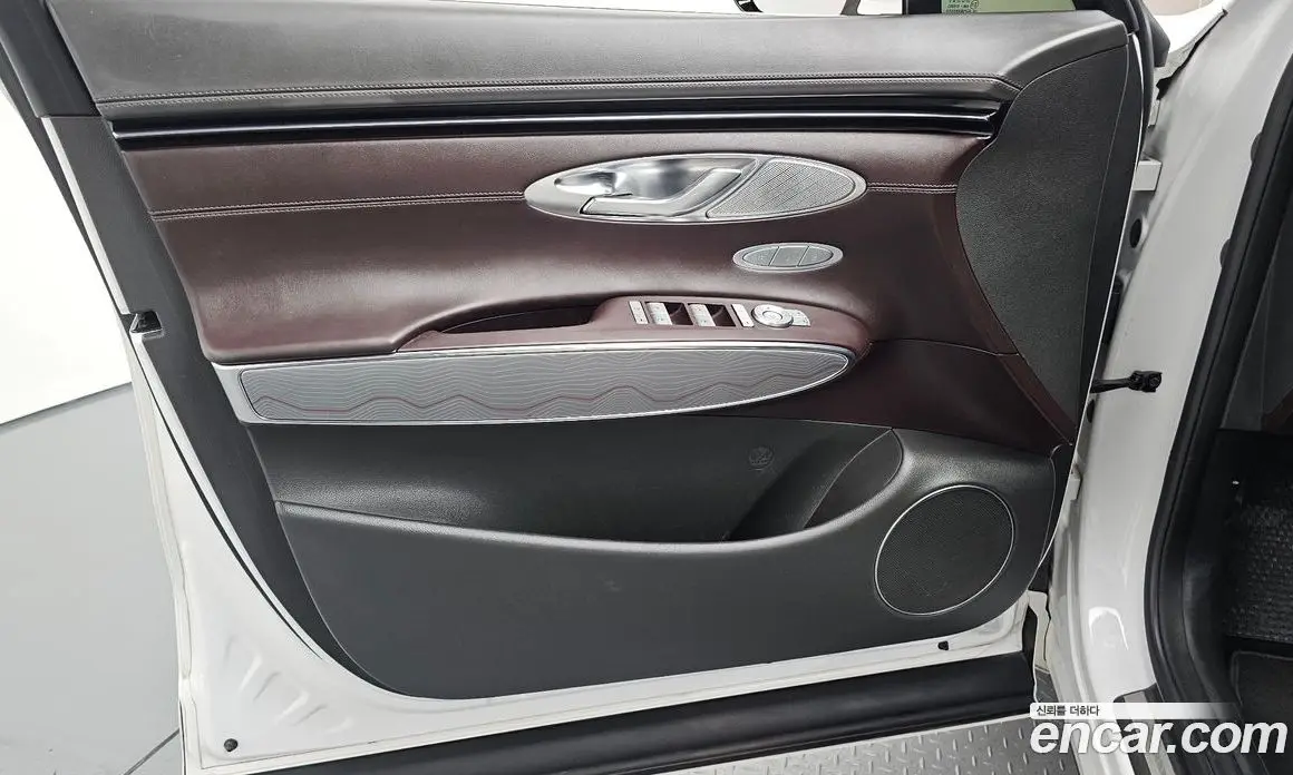 Genesis GV70 2021 2.5 автомат (гидро), фото 14