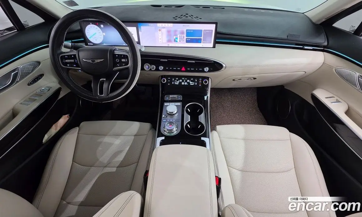 Genesis GV70 2025 2.5 автомат (гидро), фото 10 Genesis GV70 2025 2.5 автомат (гидро), фото 10