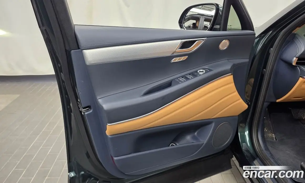 Genesis GV80 2020 2.5 автомат (гидро), фото 14 Genesis GV80 2020 2.5 автомат (гидро), фото 14