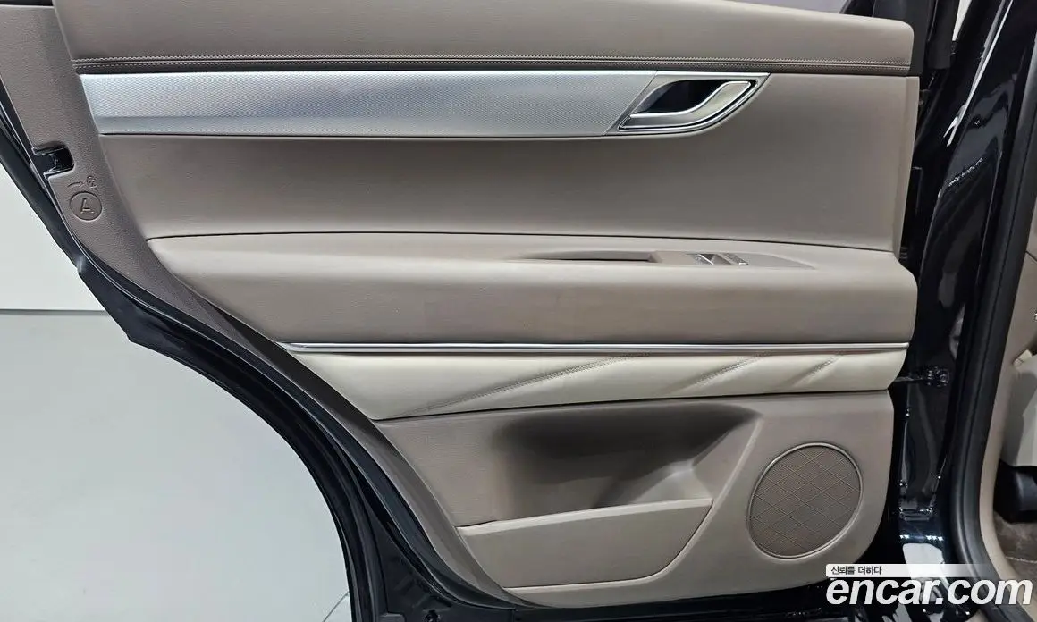 Genesis GV80 2020 2.5 автомат (гидро), фото 15 Genesis GV80 2020 2.5 автомат (гидро), фото 15