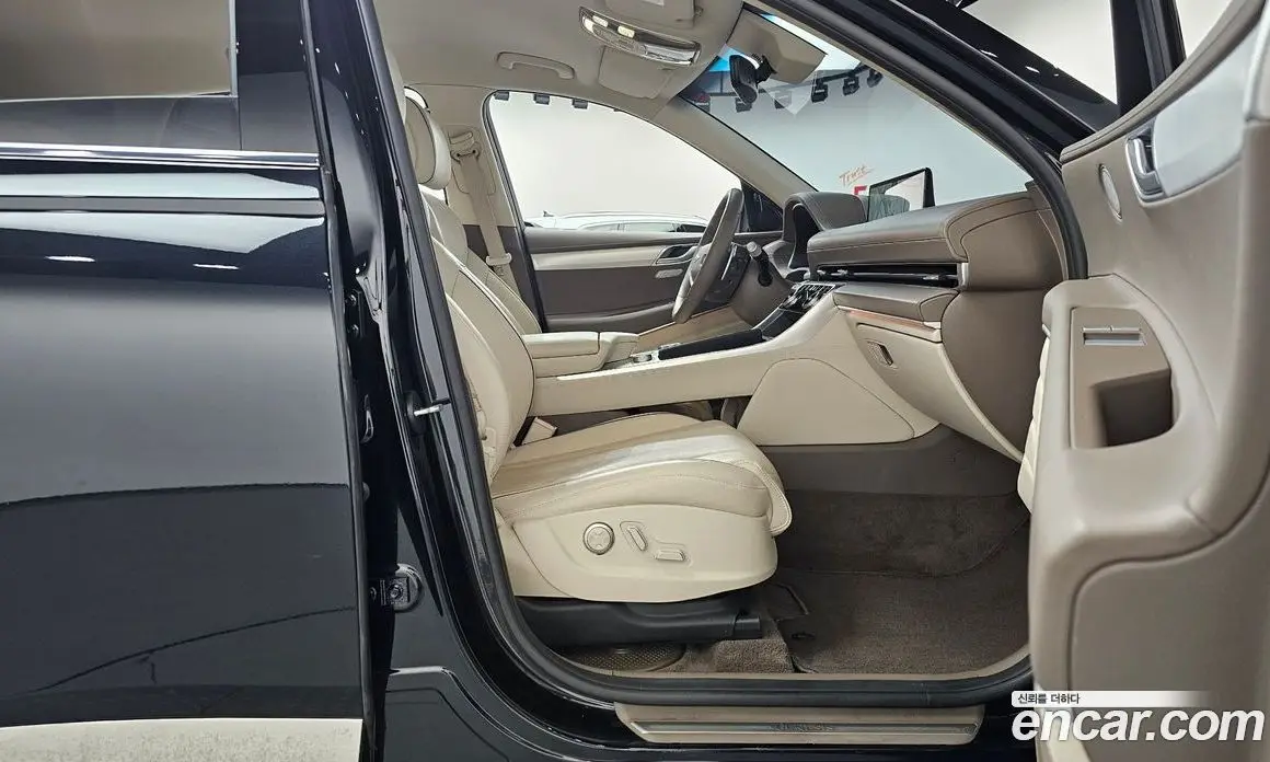 Genesis GV80 2020 2.5 автомат (гидро), фото 16 Genesis GV80 2020 2.5 автомат (гидро), фото 16