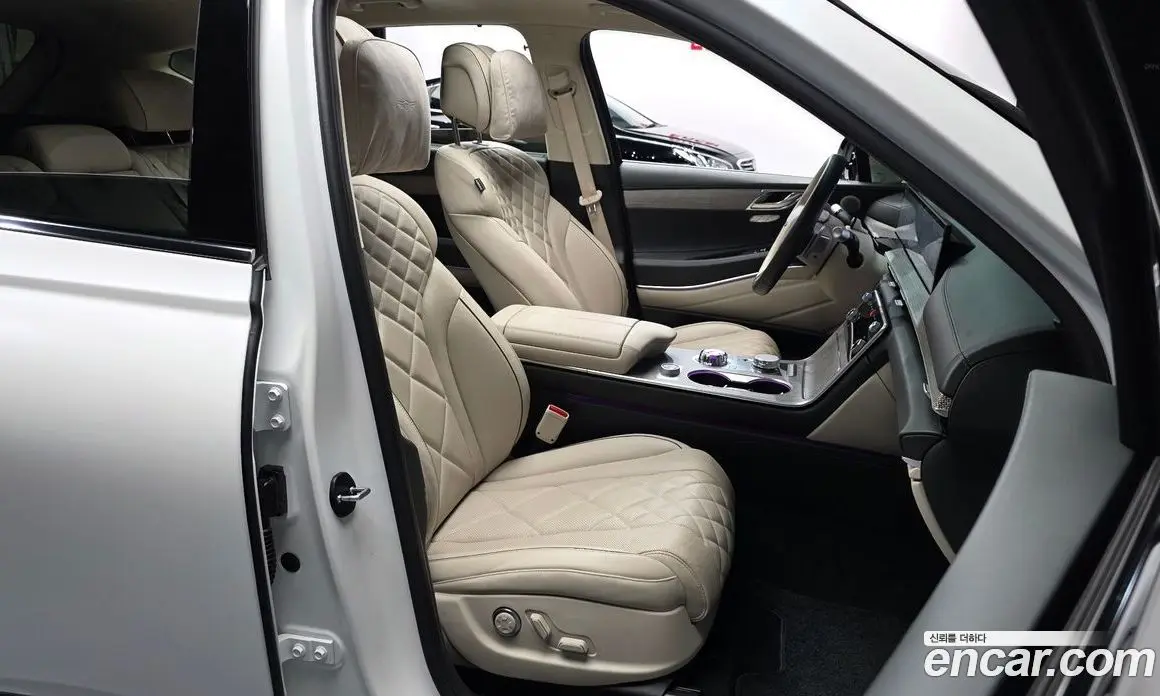 Genesis GV80 2024 3.5 автомат (гидро), фото 17 Genesis GV80 2024 3.5 автомат (гидро), фото 17