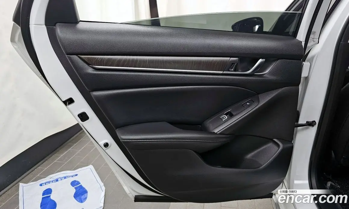 Honda Accord 2022 1.5 автомат (гидро), фото 15 Honda Accord 2022 1.5 автомат (гидро), фото 15