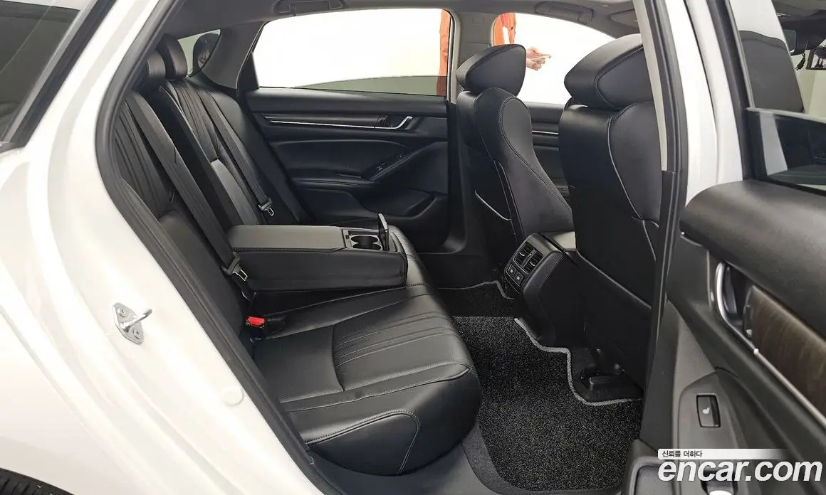 Honda Accord 2022 1.5 автомат (гидро), фото 18 Honda Accord 2022 1.5 автомат (гидро), фото 18
