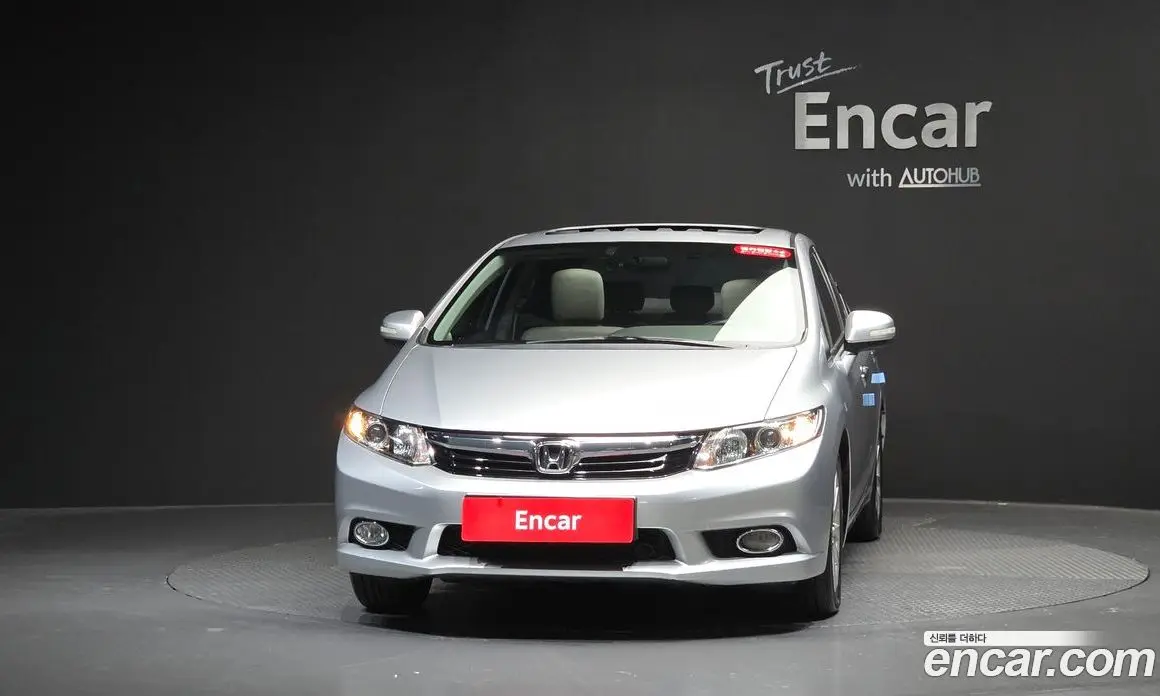 Honda Civic 2012 1.8 автомат (гидро), фото 3