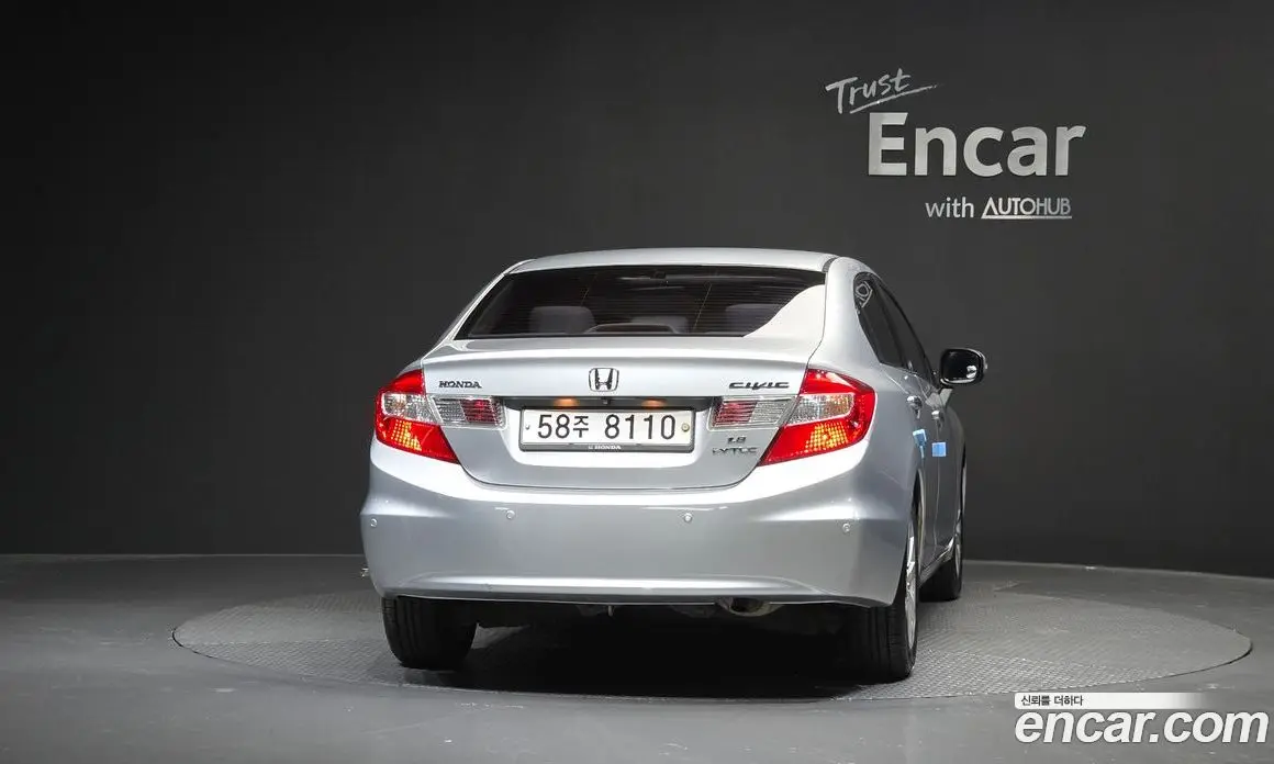Honda Civic 2012 1.8 автомат (гидро), фото 4