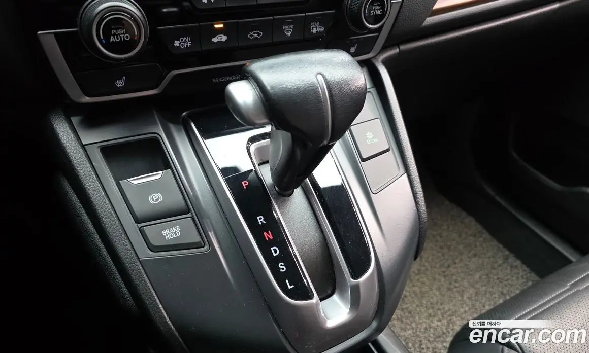 Honda CR-V 2019 1.5 автомат (гидро), фото 12