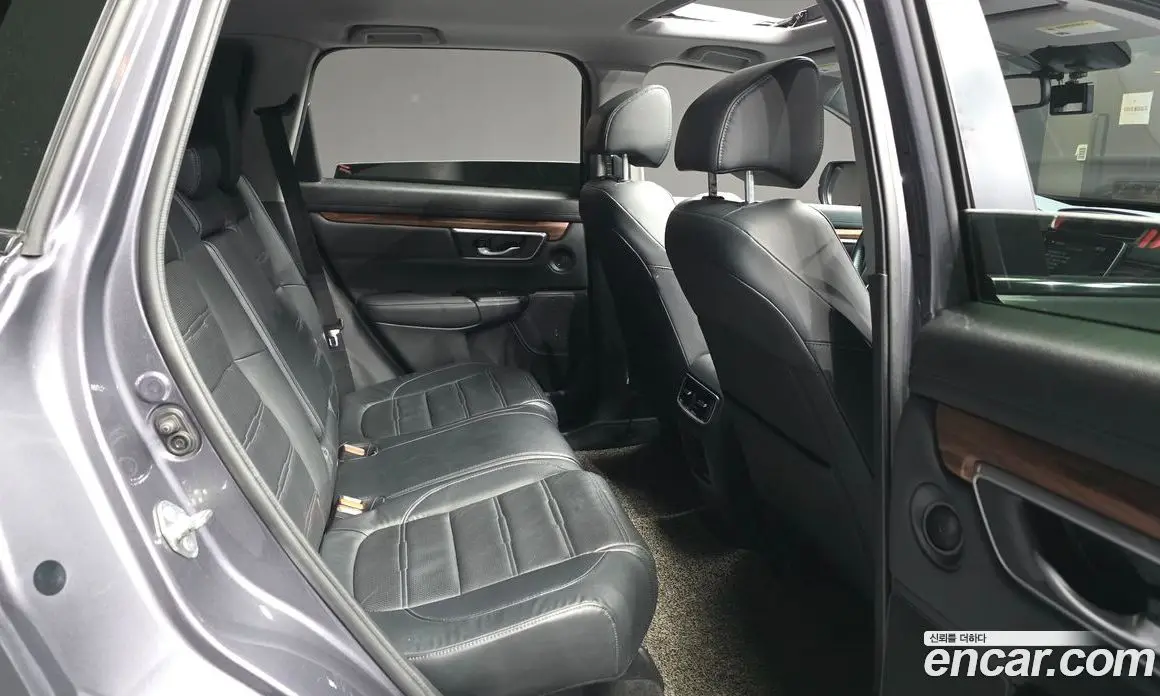 Honda CR-V 2019 1.5 автомат (гидро), фото 18