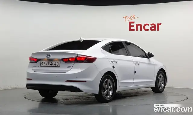 Hyundai Avante 2016 1.6 автомат (гидро), миниатюра 2 Hyundai Avante 2016 1.6 автомат (гидро), миниатюра 2