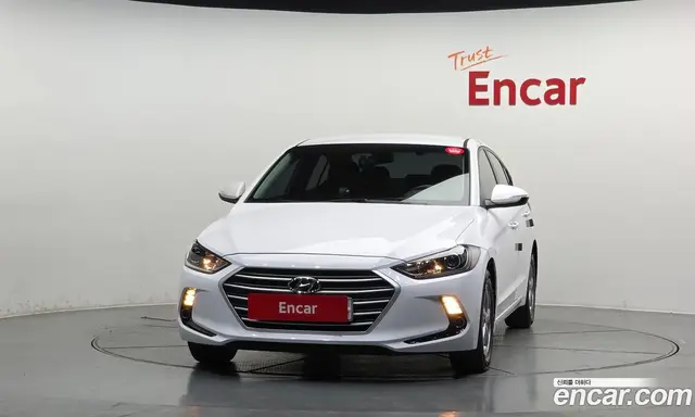 Hyundai Avante 2016 1.6 автомат (гидро), миниатюра 3 Hyundai Avante 2016 1.6 автомат (гидро), миниатюра 3