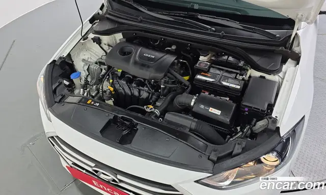 Hyundai Avante 2016 1.6 автомат (гидро), миниатюра 6 Hyundai Avante 2016 1.6 автомат (гидро), миниатюра 6