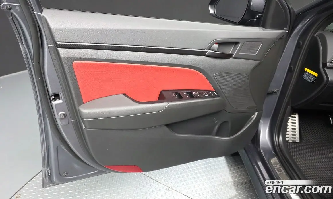 Hyundai Avante 2016 1.6 автомат (гидро), фото 13