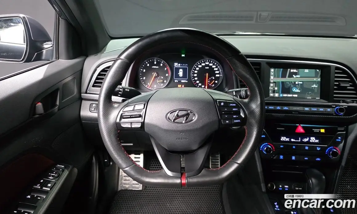Hyundai Avante 2016 1.6 автомат (гидро), фото 18