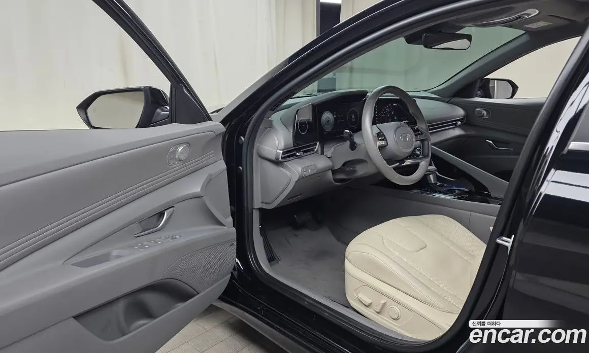 Hyundai Avante 2023 1.6 автомат (гидро), фото 13 Hyundai Avante 2023 1.6 автомат (гидро), фото 13