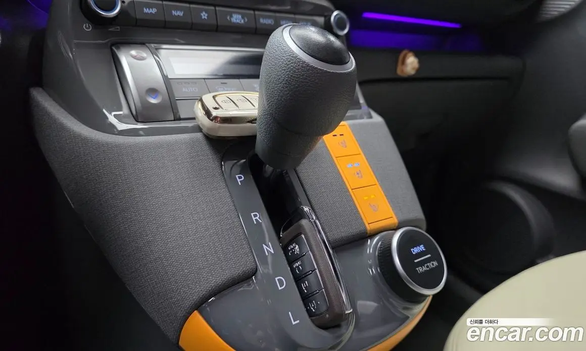 Hyundai Casper 2023 1.0 автомат (гидро), фото 12
