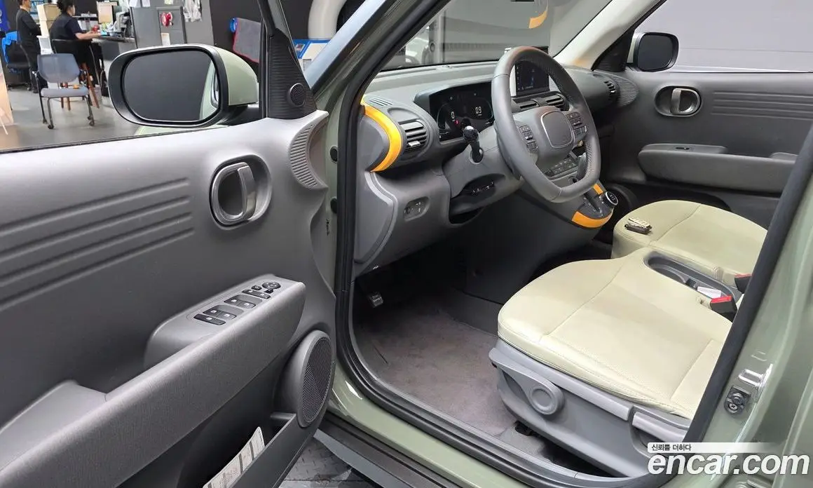 Hyundai Casper 2023 1.0 автомат (гидро), фото 13