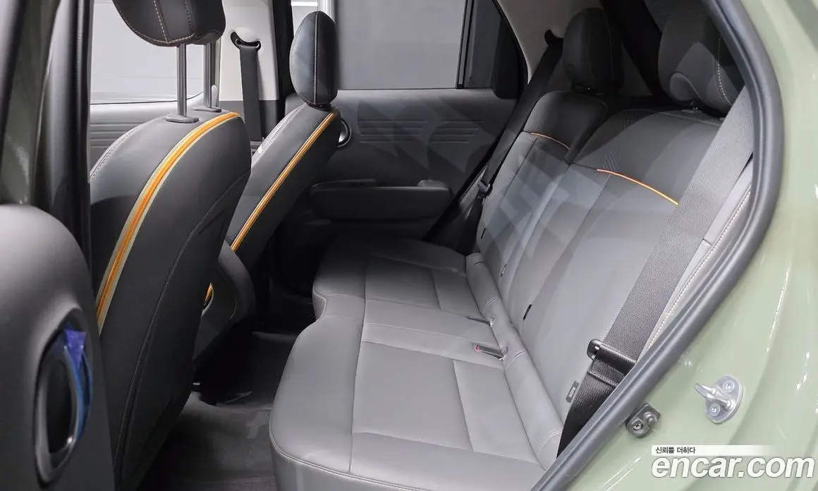 Hyundai Casper 2023 1.0 автомат (гидро), фото 18