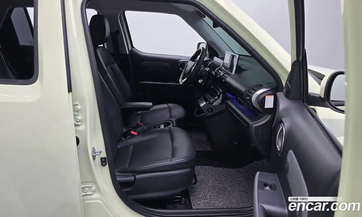 Hyundai Casper 2024 0.2 автомат (гидро), фото 17