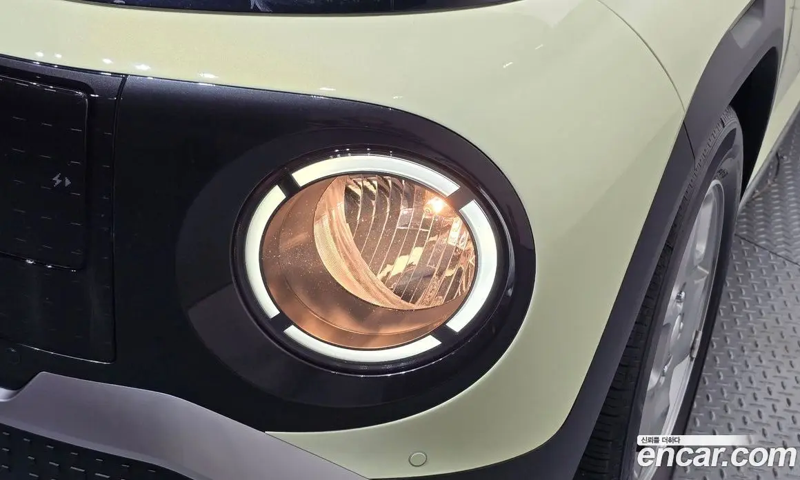 Hyundai Casper 2024 0.2 автомат (гидро), фото 8